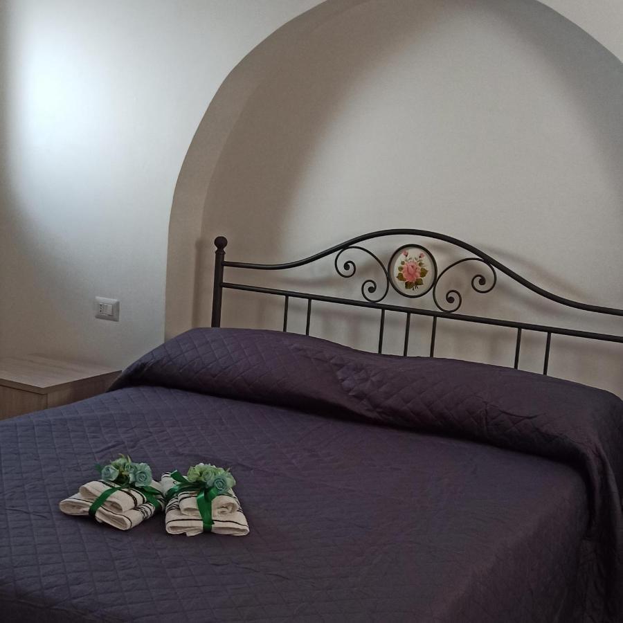 Ferienwohnung Baciati Dal Sole Martina Franca Exterior foto